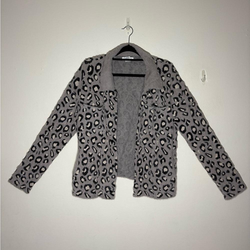 Rachel Zoe Gray Leopard Print Cardigan Size L